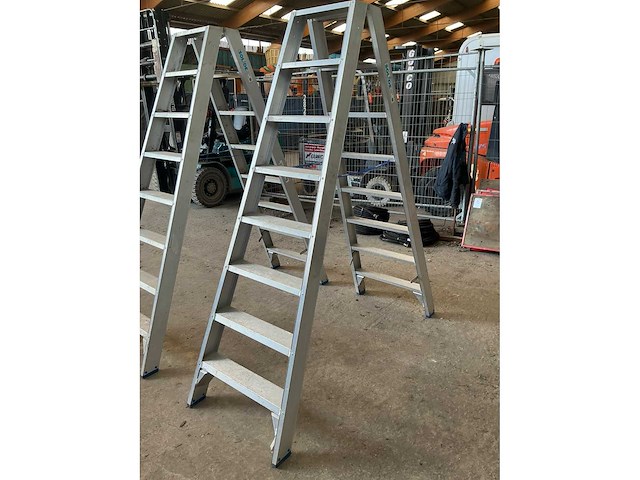 Solide dt 8 trapladder (2x) - afbeelding 2 van  5