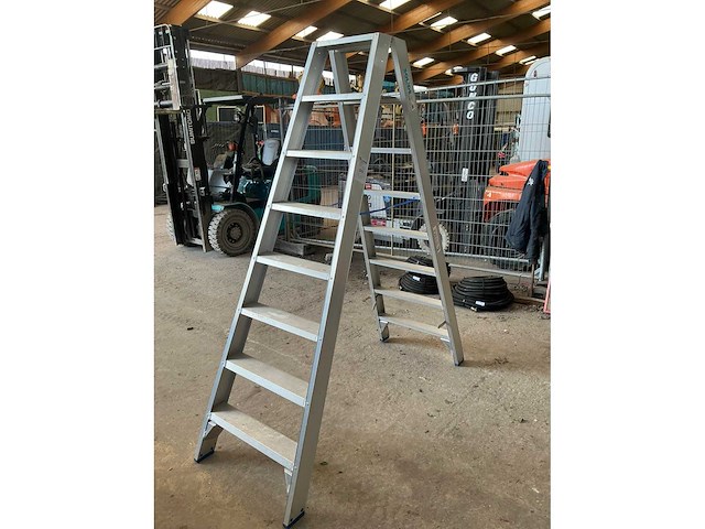 Solide dt 8 trapladder - afbeelding 2 van  4