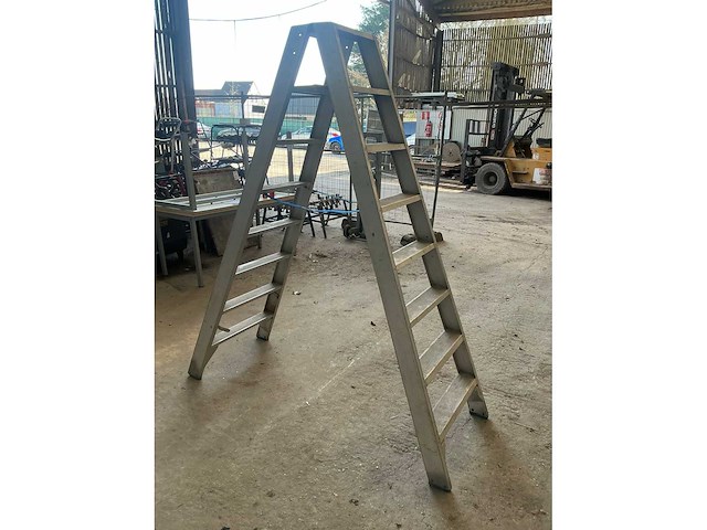 Solide dt 8 trapladder - afbeelding 3 van  4