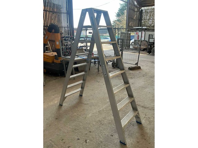 Solide dt 8 trapladder - afbeelding 3 van  4