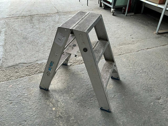 Solide dt03 aluminium trapladder - afbeelding 1 van  4