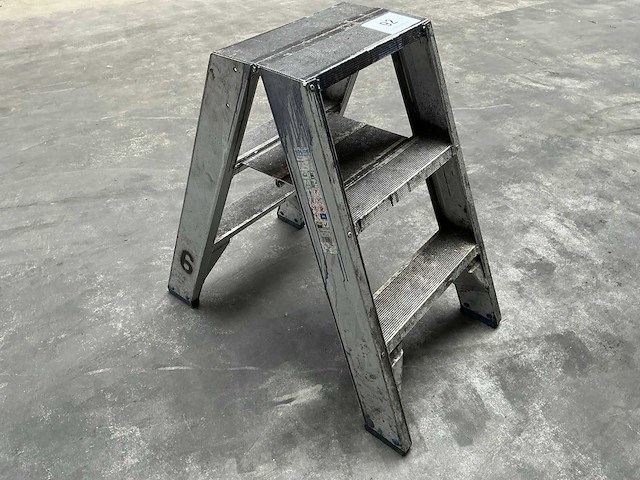 Solide dt3 ladder en trap - afbeelding 1 van  3