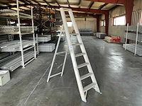 Solide ladder - afbeelding 1 van  3