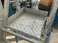 Solide pir0406 opvouwbare uitschuifbare bordesladder - afbeelding 3 van  7