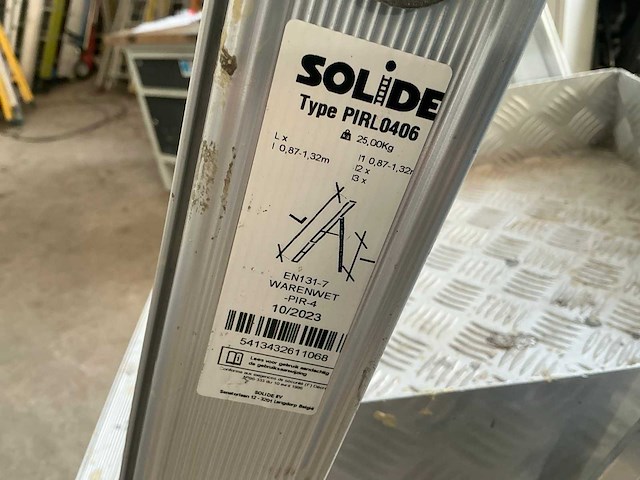 Solide pir0406 opvouwbare uitschuifbare bordesladder - afbeelding 7 van  7