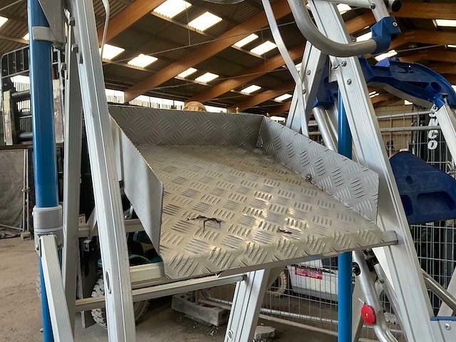 Solide pir0710 platformladder te herstellen! (2x) - afbeelding 4 van  10