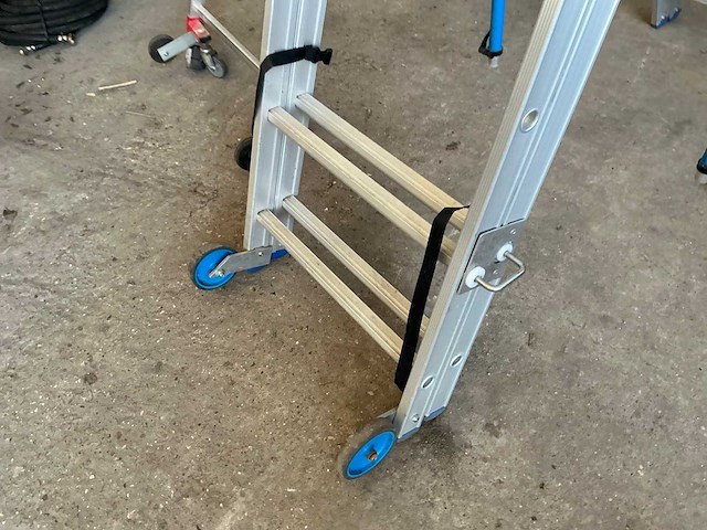Solide pir0710 platformladder te herstellen! (2x) - afbeelding 6 van  10