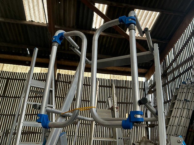 Solide pir0710 uitschuifbare trapladder - afbeelding 6 van  7