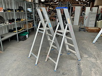 Solide pt 4 aluminium trapladder (2x) - afbeelding 1 van  6