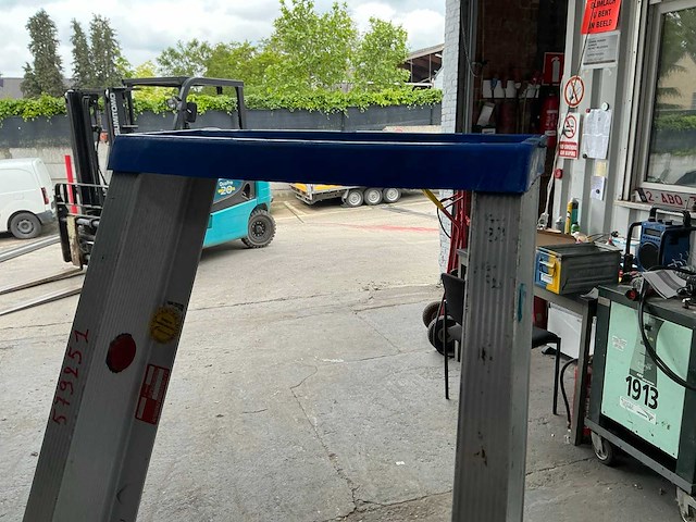 Solide pt 4 aluminium trapladder (2x) - afbeelding 5 van  6
