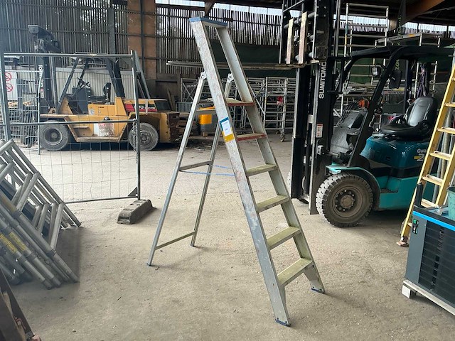 Solide pt06 trapladder - afbeelding 1 van  6