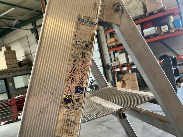 Solide pt6 trapladder - afbeelding 3 van  4