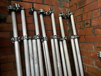 Solide stellingsteunen (11x) - afbeelding 1 van  5