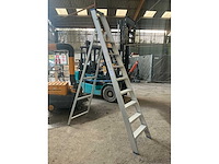 Solide trapladder - afbeelding 1 van  3