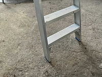 Solide trapladder - afbeelding 2 van  3