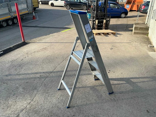 Solide trapladder - afbeelding 2 van  3