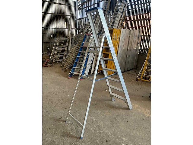 Solide trapladder - afbeelding 2 van  5