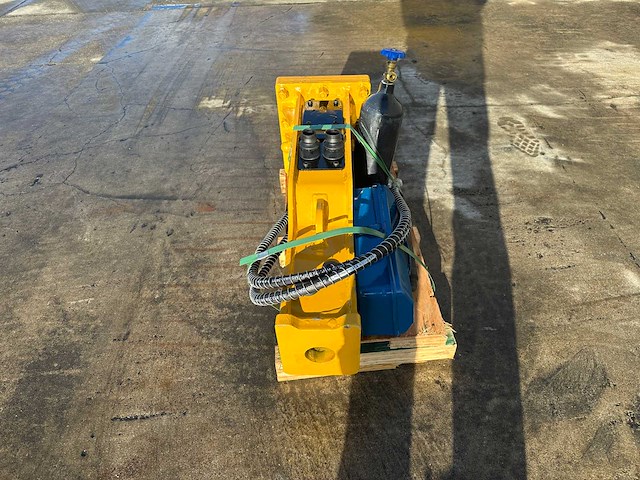 Solmek - 2024 - hm-150 - hydraulische hamer - afbeelding 6 van  8