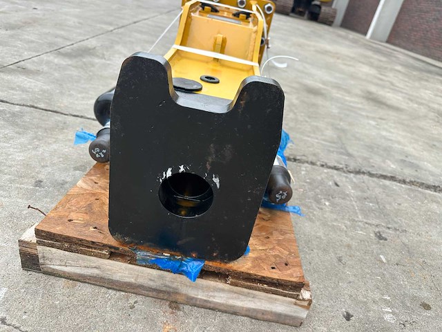 Solmek - 2025 - hm-750 - hydraulische hamer - afbeelding 4 van  14