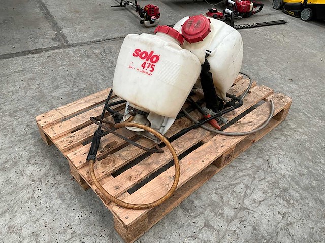 Solo rugspuit (2x) - afbeelding 1 van  4