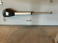 Sommer draaipoortmotor - afbeelding 1 van  1