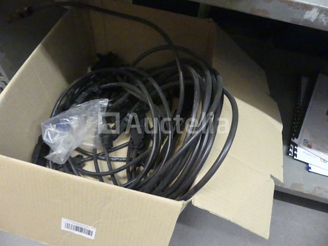 Sonde, pomp, luchtkanalen, bulkhead-kast, enzovoort. - afbeelding 1 van  16