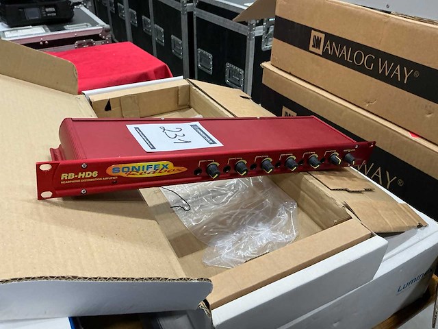 Sonifex rb-hd6 hoofdtelefoonsplitter - afbeelding 1 van  6