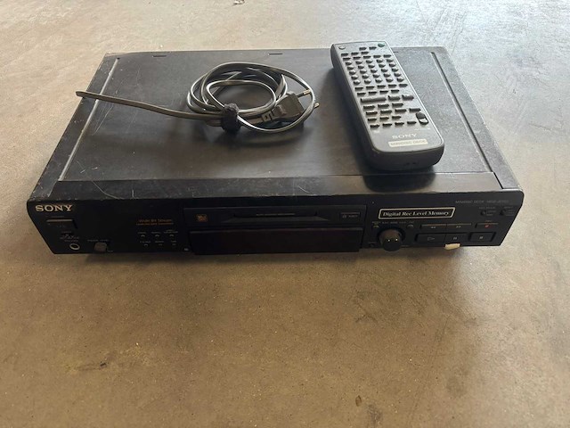 Sony - mds-je520 - sony minidisc - afbeelding 1 van  2