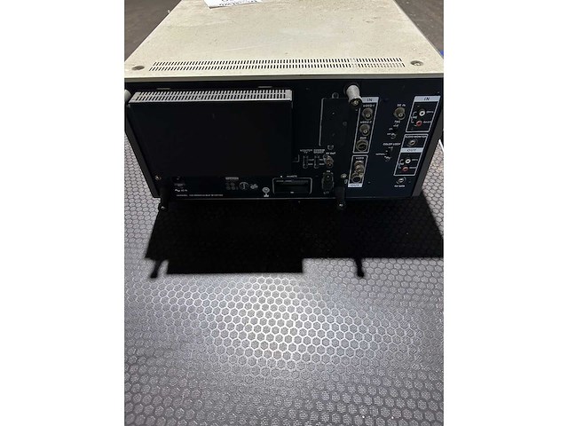 Sony - vo-5800vp - broadcast equipment - afbeelding 2 van  2