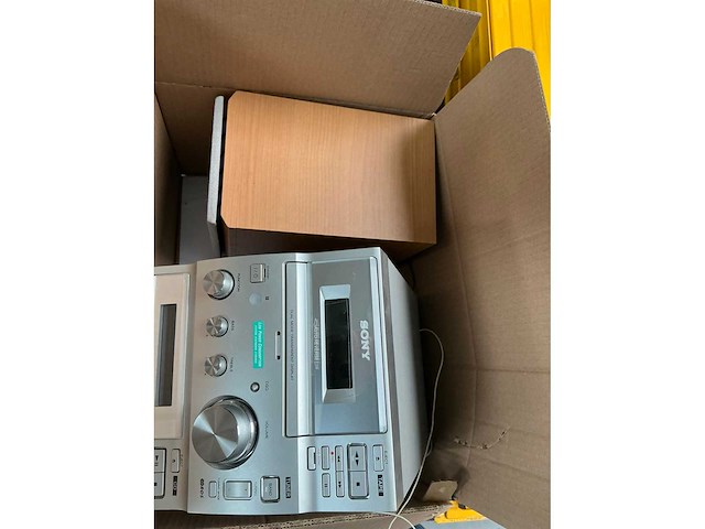 Sony cmt-cp100 micro hifi keten - afbeelding 3 van  3