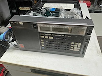 Sony icf-2001d wereld ontvanger radio - afbeelding 1 van  8