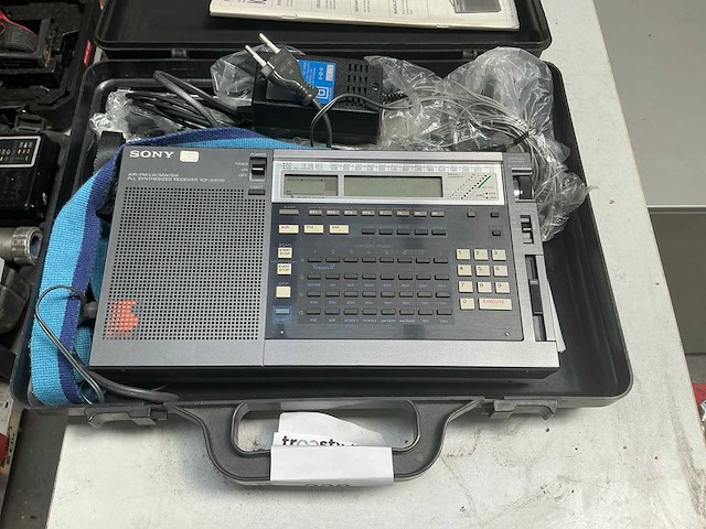 Sony icf-2001d wereld ontvanger radio - afbeelding 2 van  8