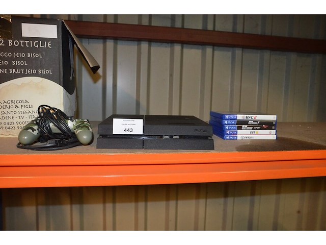 Sony playstation 4 console met controller en 5 spellen - afbeelding 1 van  5