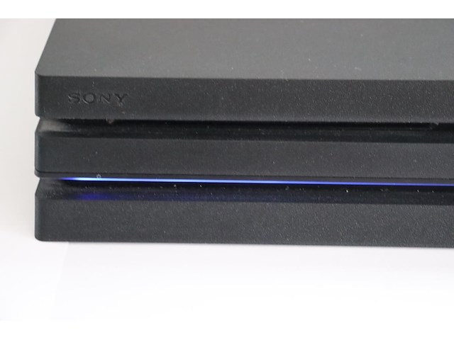 Sony playstation 4 pro 1tb black met 8 games - afbeelding 3 van  7