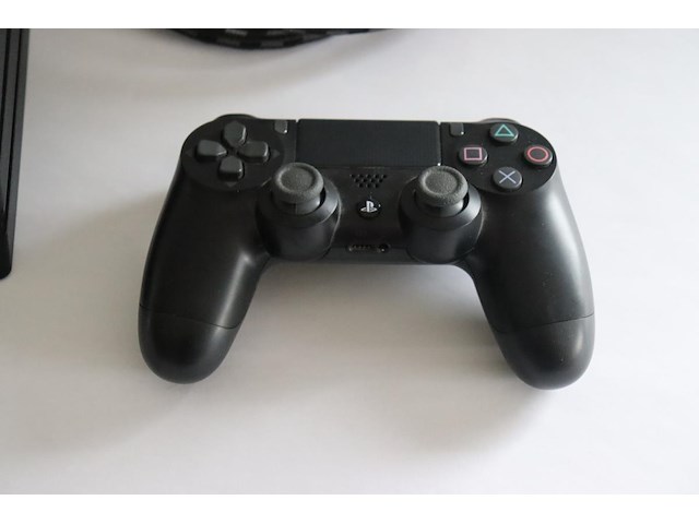 Sony playstation 4 pro 1tb black met 8 games - afbeelding 4 van  7