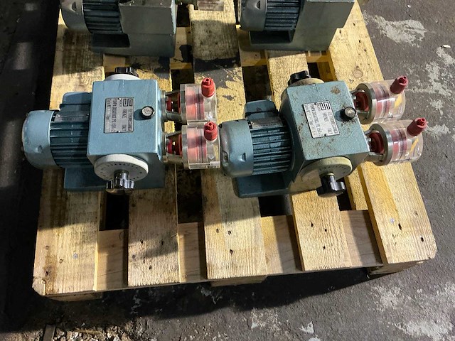 Sooi doseerpomp (5x) - afbeelding 1 van  7