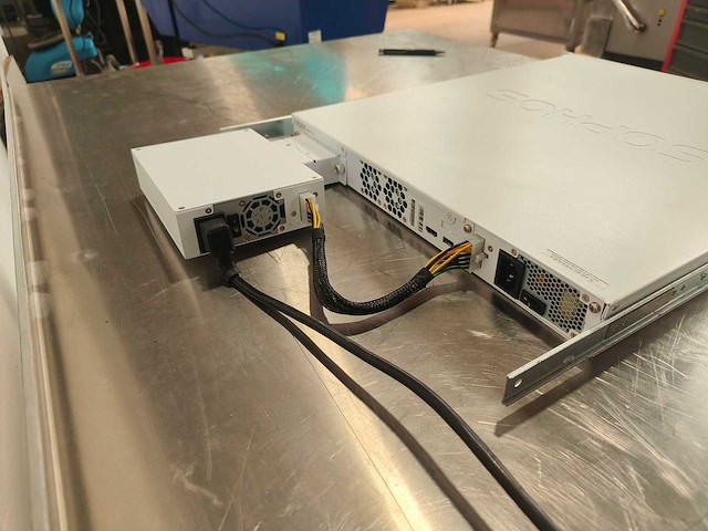 Sophos - xg 430 rev.2 en xrp200 - firewall - afbeelding 5 van  11