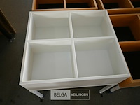 Sorteerbak bibliotheek op wielen - afbeelding 3 van  4