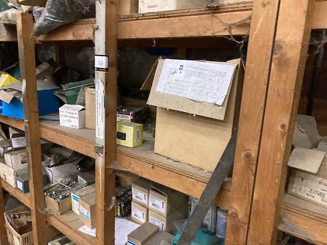 Sorteerkasten met inhoud - afbeelding 3 van  27