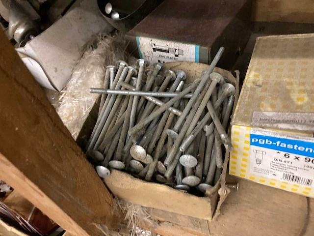 Sorteerkasten met inhoud - afbeelding 7 van  27