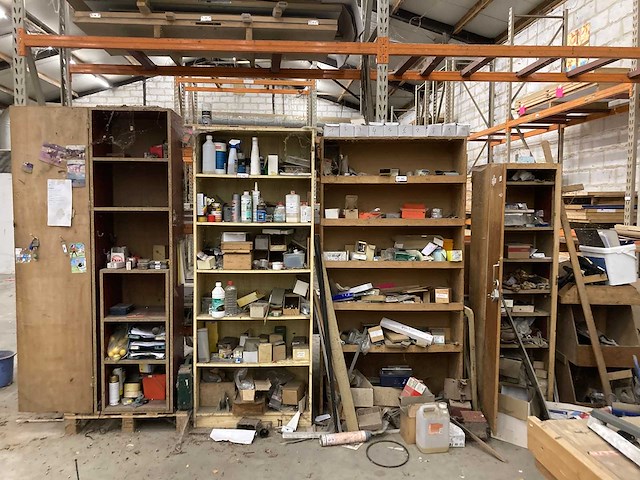 Sorteerkasten met inhoud - afbeelding 11 van  27