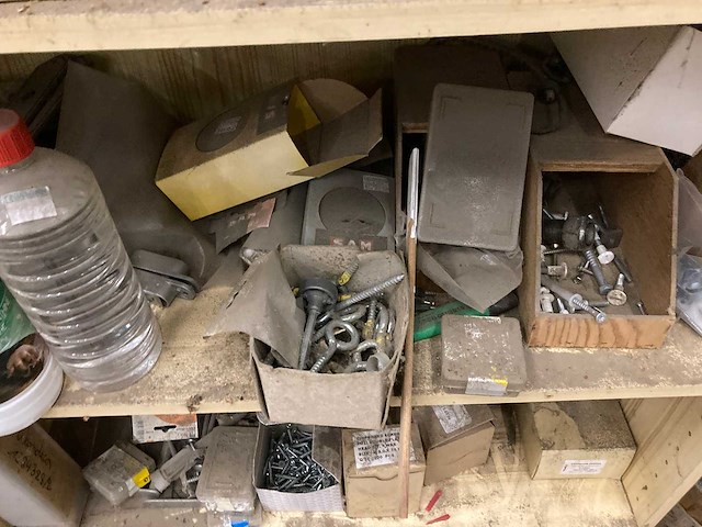 Sorteerkasten met inhoud - afbeelding 15 van  27