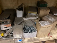 Sorteerkasten met inhoud - afbeelding 16 van  27