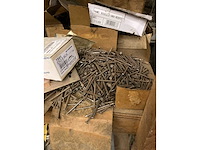 Sorteerkasten met inhoud - afbeelding 21 van  27