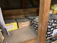 Sorteerkasten met inhoud - afbeelding 26 van  27