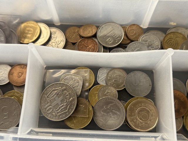 Sorteerkoffer met diverse munten - afbeelding 3 van  5