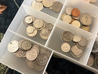 Sorteerkoffer met diverse munten - afbeelding 2 van  3