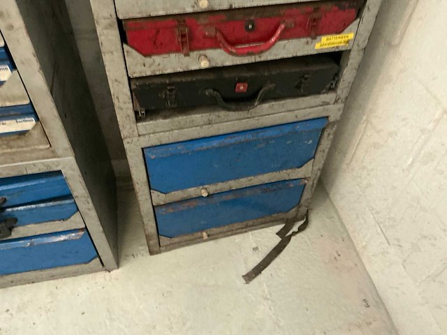 Sortimo gereedschapskoffers in kast (2x) - afbeelding 6 van  8