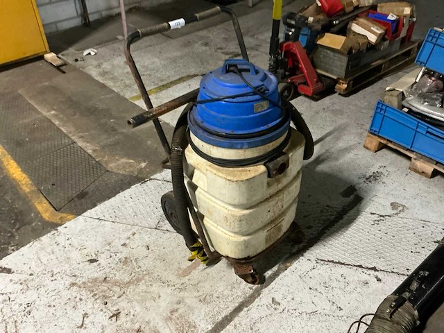 Soteco base 440 industriële stofzuiger - afbeelding 1 van  5