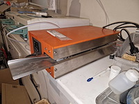 Soudeuse de table howa - various medical equipment - afbeelding 1 van  2